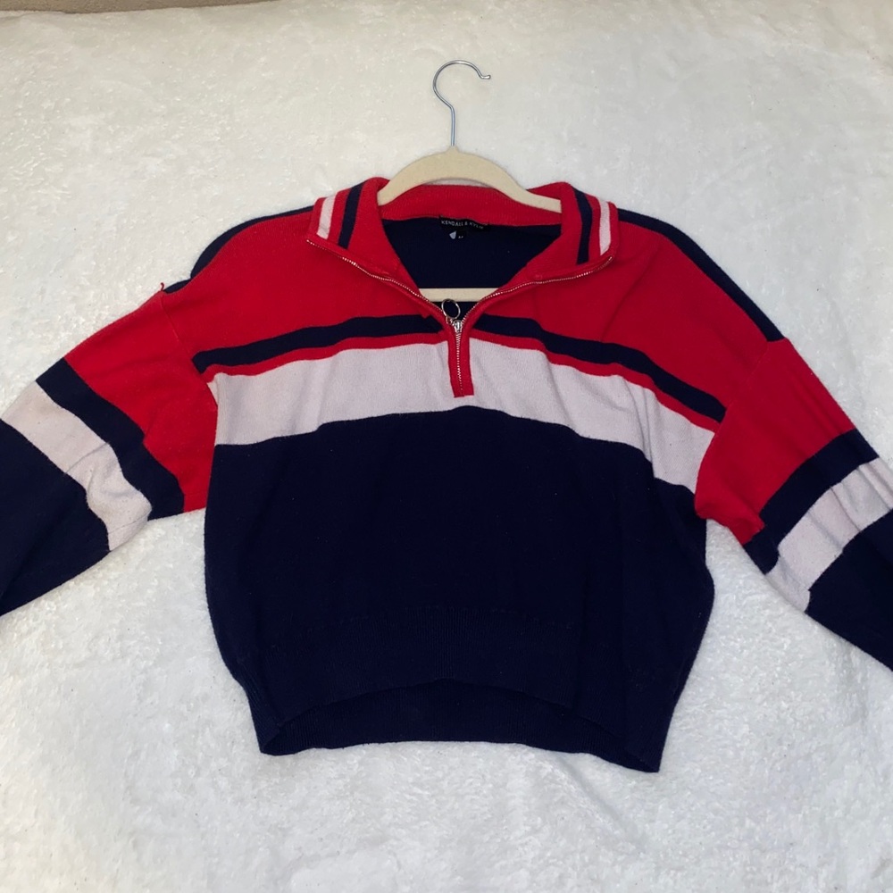 Kendall & Kylie Cute Crop Sweater